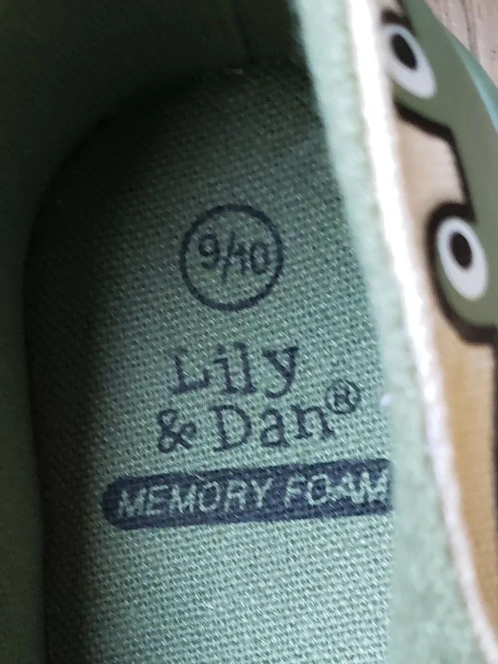 BNWoT Lily & Dan Alligator child slip-on sneaker (11.5) KICKS